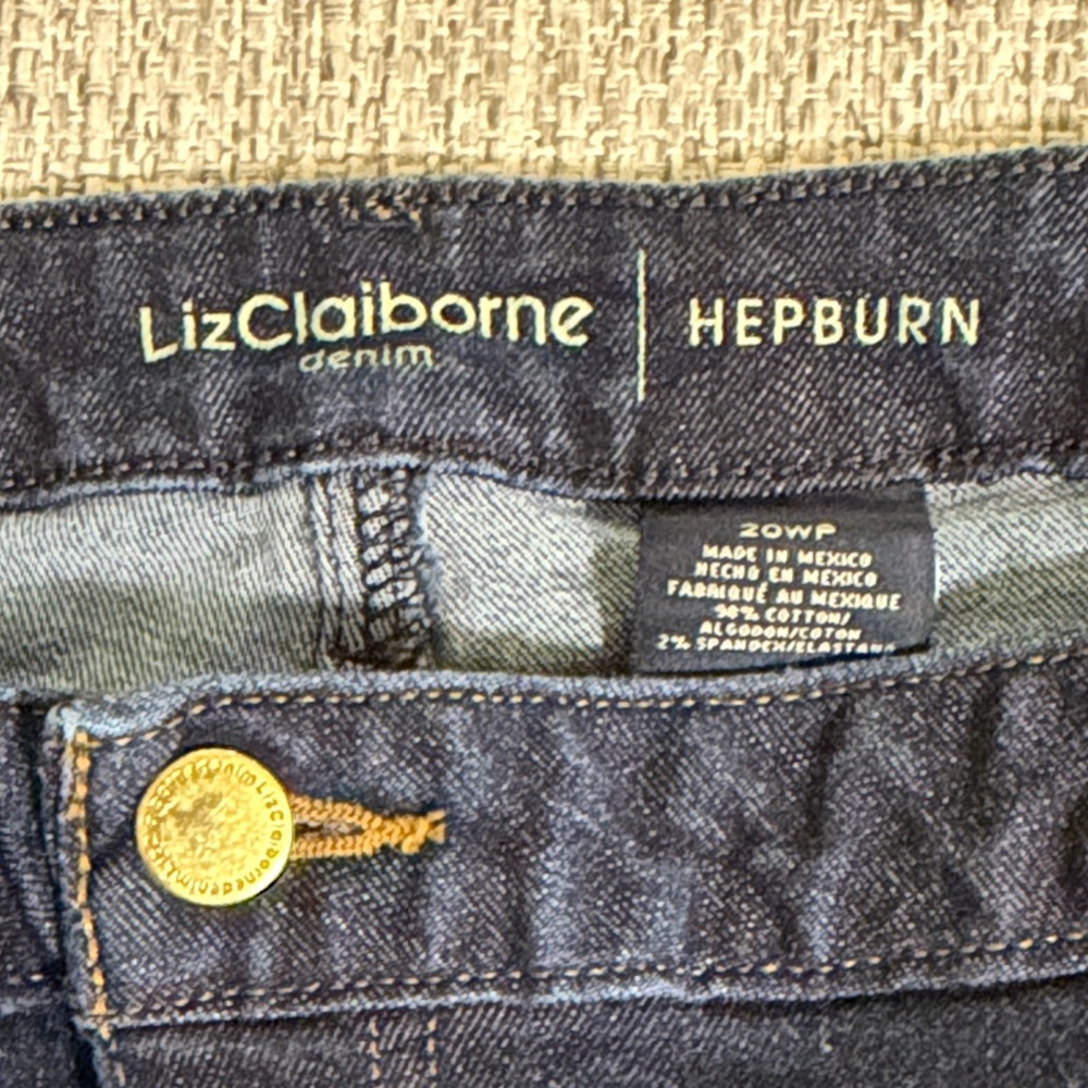 Liz Claiborne Dark Wash Slim Straight Ankle Jeans 20WP Hepburn - Picture 5 of 14